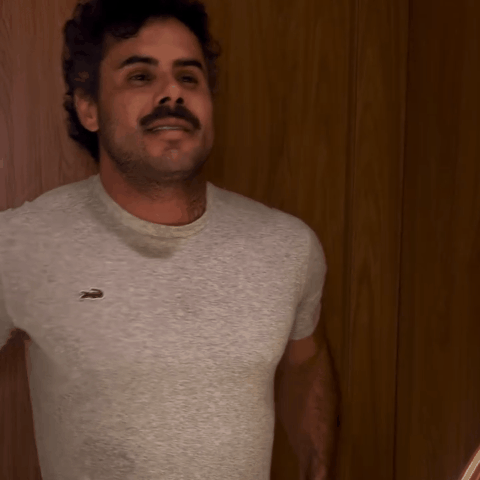 eujhonnymelloo_1784239028_3942804251594634736_50026581691.gif